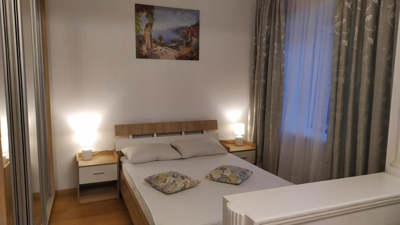 Loft House Aparthotel Odessa Exterior foto